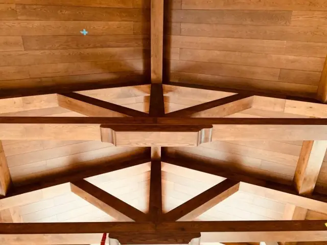 Soffitto a travi in legno